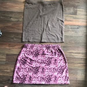 2 mini skirts
